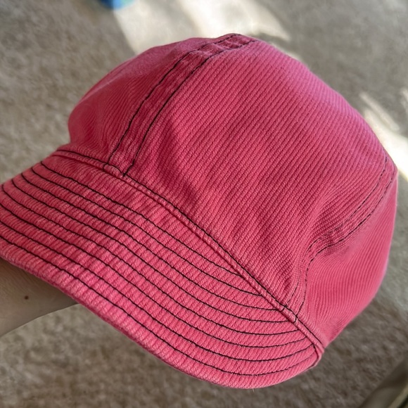 Puma hat/cap - Picture 2 of 5